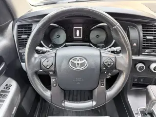 2019 Toyota SEQUOIA