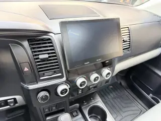 2019 Toyota SEQUOIA