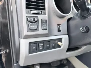 2011 Toyota SEQUOIA