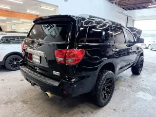 2011 Toyota SEQUOIA