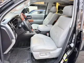 2018 Toyota SEQUOIA