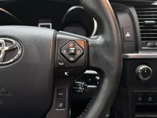 2018 Toyota SEQUOIA