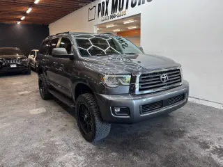 2018 Toyota SEQUOIA
