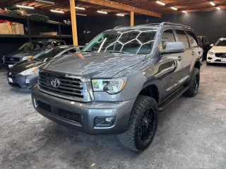 2018 Toyota SEQUOIA