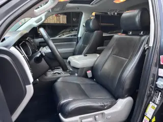 2018 Toyota SEQUOIA