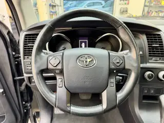 2019 Toyota SEQUOIA