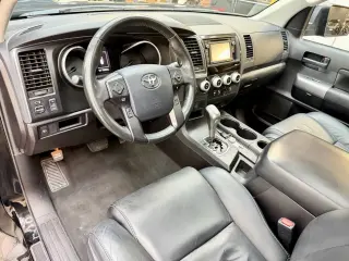 2019 Toyota SEQUOIA