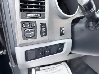 2014 Toyota SEQUOIA