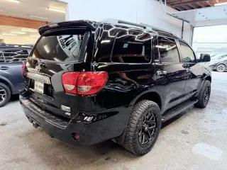 2014 Toyota SEQUOIA