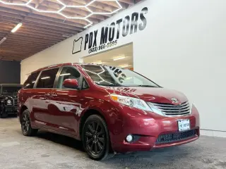 2017 Toyota SIENNA