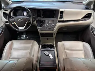 2019 Toyota SIENNA