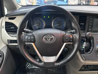 2019 Toyota SIENNA