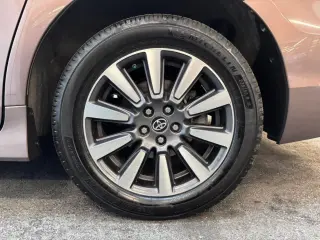 2019 Toyota SIENNA