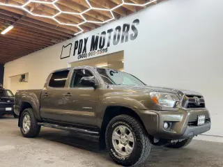 2015 Toyota TACOMA DOUBLE CAB