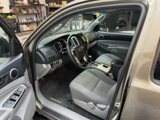 2015 Toyota TACOMA DOUBLE CAB