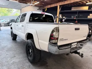 2011 Toyota TACOMA DOUBLE CAB