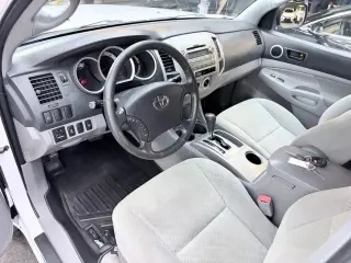 2011 Toyota TACOMA DOUBLE CAB