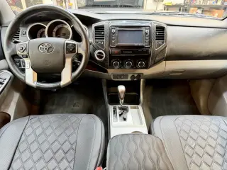 2015 Toyota TACOMA DOUBLE CAB