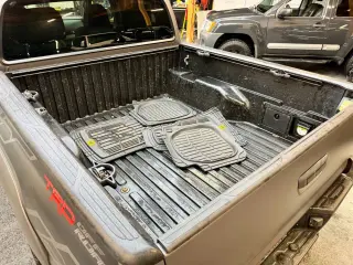 2015 Toyota TACOMA DOUBLE CAB