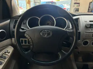 2006 Toyota TACOMA DOUBLE CAB