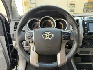 2014 Toyota TACOMA DOUBLE CAB