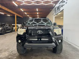 2014 Toyota TACOMA DOUBLE CAB