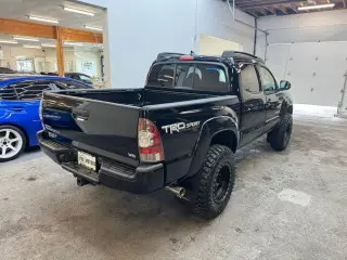2014 Toyota TACOMA DOUBLE CAB