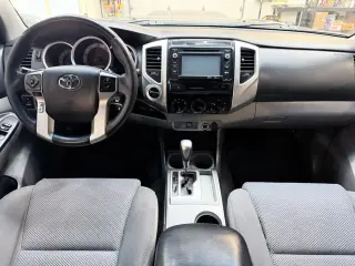 2015 Toyota TACOMA DOUBLE CAB