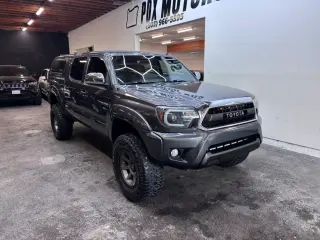2014 Toyota TACOMA DOUBLE CAB
