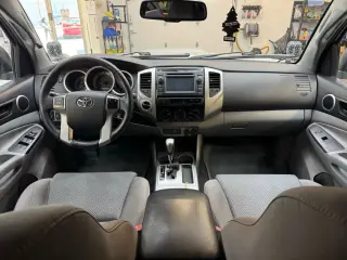 2013 Toyota TACOMA DOUBLE CAB