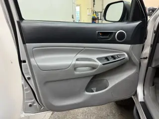 2013 Toyota TACOMA DOUBLE CAB