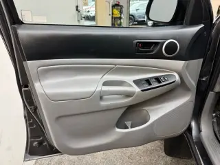 2015 Toyota TACOMA DOUBLE CAB
