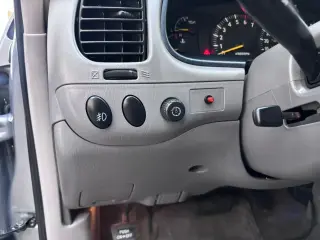 2002 Toyota TUNDRA ACCESS CAB