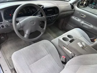 2002 Toyota TUNDRA ACCESS CAB