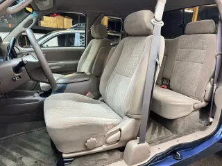2004 Toyota TUNDRA ACCESS CAB