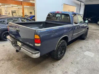 2004 Toyota TUNDRA ACCESS CAB