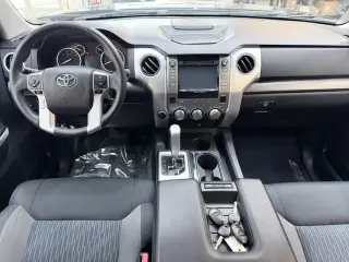 2014 Toyota TUNDRA CREWMAX