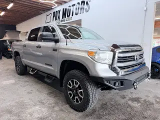 2014 Toyota TUNDRA CREWMAX