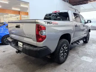 2014 Toyota TUNDRA CREWMAX