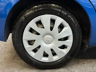 2017 Toyota YARIS