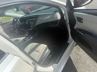 2014 Toyota AVALON