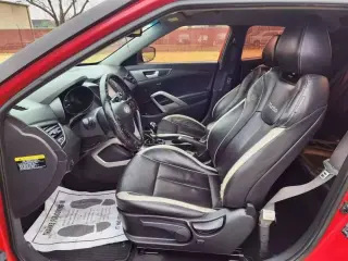 2013 Hyundai VELOSTER