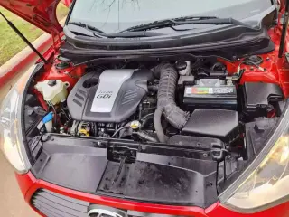 2013 Hyundai VELOSTER