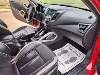 2013 Hyundai VELOSTER