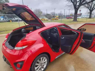 2013 Hyundai VELOSTER