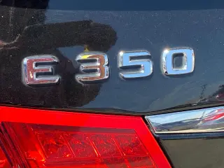 2011 Mercedes-Benz E-CLASS