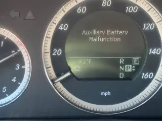 2011 Mercedes-Benz E-CLASS