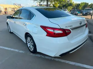 2017 Nissan ALTIMA