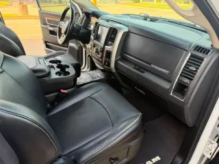 2017 Ram 1500 EXTENDED CAB