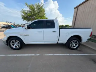 2017 Ram 1500 EXTENDED CAB